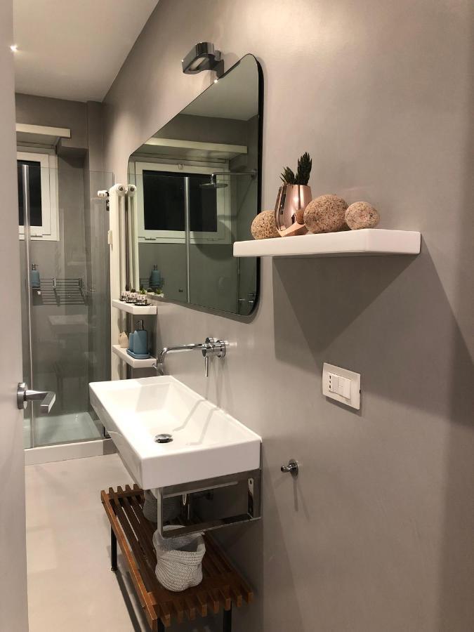 Lungotevere Bed&Bike Рим Екстериор снимка