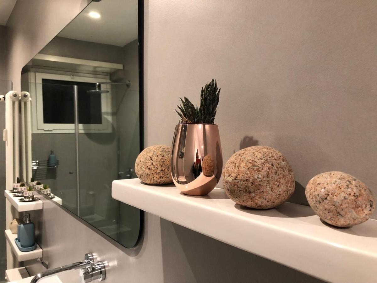 Lungotevere Bed&Bike Рим Екстериор снимка